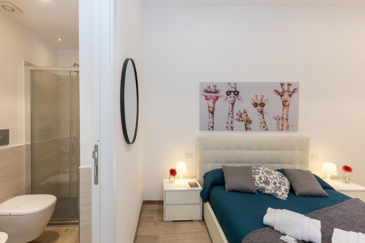 Apartment Sant'angelo-rental In Rome
